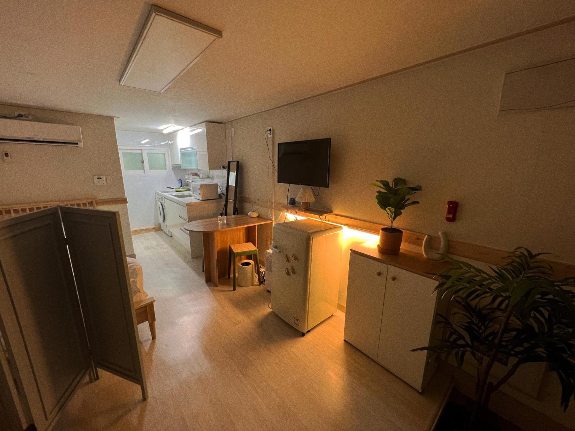 Jnineguesthouse Seoul Exterior photo